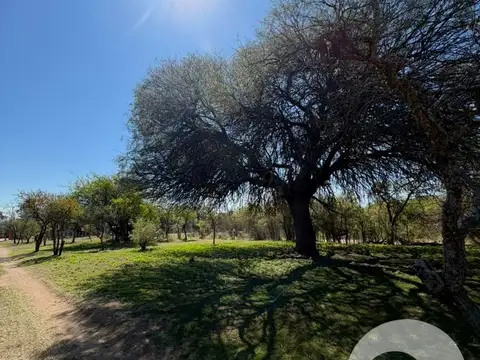FRACCIÓN + CASA CON FRENTE SOBRE RUTA 1 | CORTADERAS