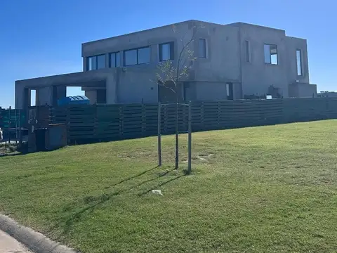 Barrio Amarras Puertos 1000