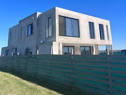 Casa a la venta en Amarras
