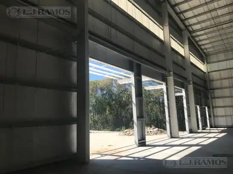 Depósito  en Alquiler y Venta en Escobar