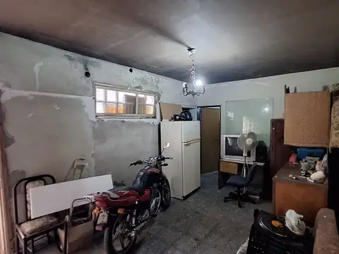 Avenida Ovidio Lagos 100
