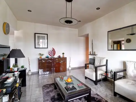 Depto 3 amb Liniers Venta fte Balcón Pileta Parque