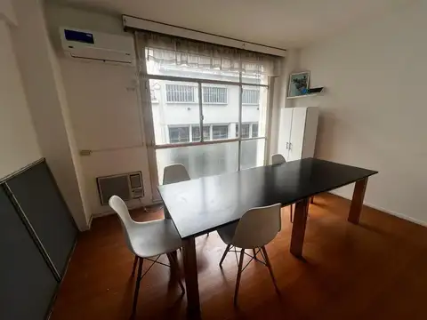 Oficina en Alquiler en San Nicolás, $ 350.000