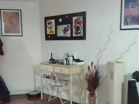 Casa 5 ambientes con 4 baños