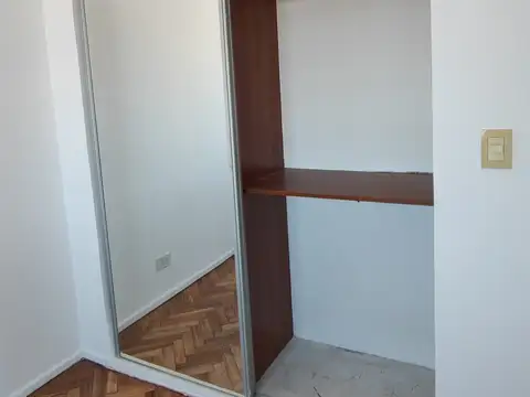 Departamento en Venta en Caballito Sur, USD 82.000