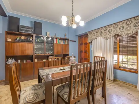 Depto Tipo Casa en Venta con 1 cocheras