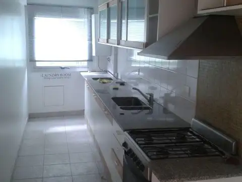 Departamento en Alquiler en Acassuso Vias  /  Santa Fe, USD 650