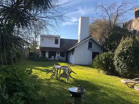 Casa en Venta en José Mármol, USD 260.000