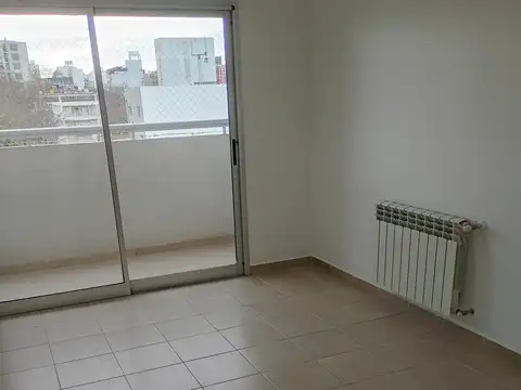 EXCELENTE DEPARTAMENTO COB COCHERA  CERRADA -