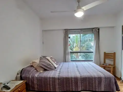 Departamento 6 ambientes con 2 baños