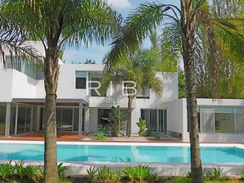 Casa en Venta en Ayres De Pilar, USD 1.500.000