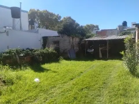 Terreno en Venta 20  mts Fondo