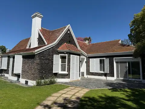 Casa ALquiler Permanente Amueblada -  3 Dormitorios - Fisherton tradicional