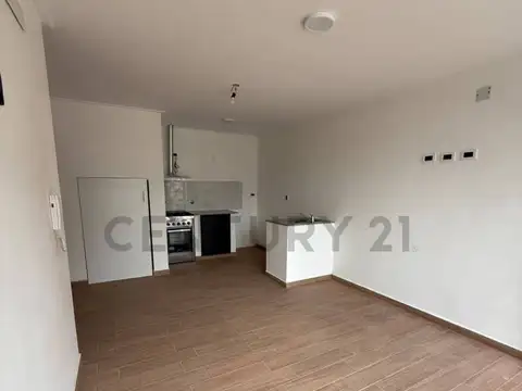 Departamento en Alquiler en La Plata, $ 550.000