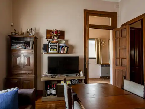 Depto Tipo Casa en Venta 45 años