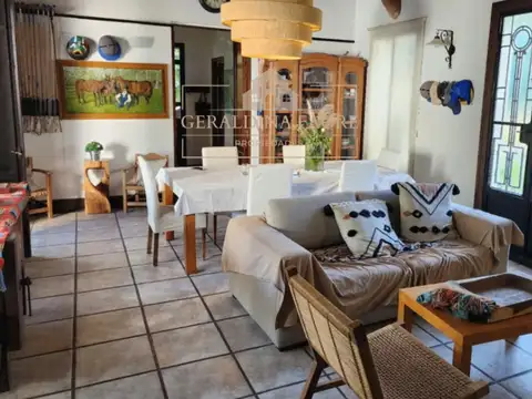 Casa en Venta de 4 dormitorios
