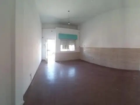 Alquiler Local o Vivienda c/gas centro P. Del Rey, Merlo 700