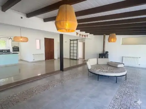 VENTA CASA CAMPOS DEL VIRREY