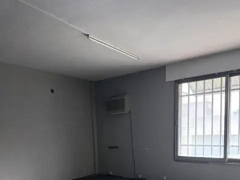 Oficina en Venta 36 años