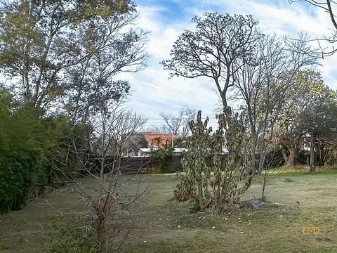 Terreno en Venta 42  mts Frente