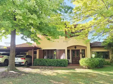 Casa Chalet  en Venta en Santa Silvina, Pilar, G.B.A. Zona Norte