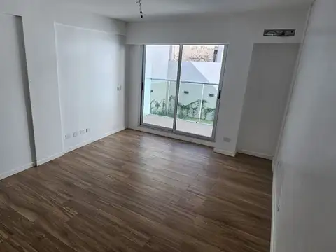 Lucio Mansilla 3800, Piso 1