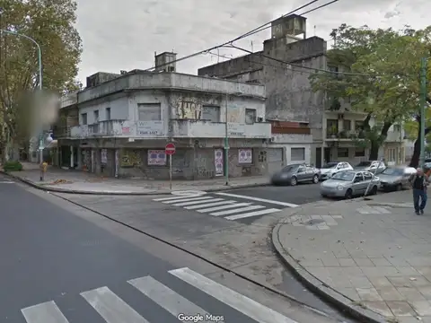 Avenida Francisco Beiró 2200