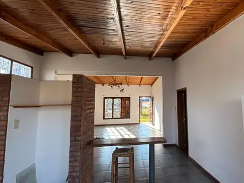 QUINTA EN VENTA EN BRAGADO CON PILETA