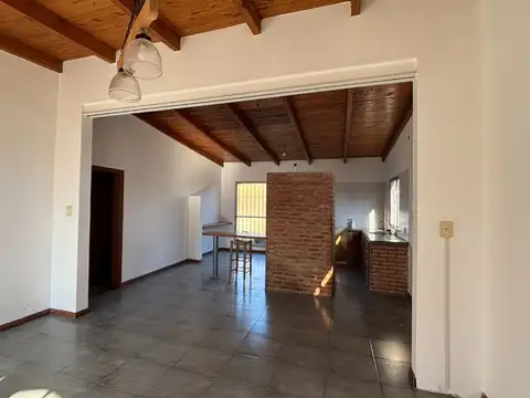 QUINTA EN VENTA EN BRAGADO CON PILETA