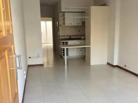 Depto Tipo Casa en Venta de 2 ambientes