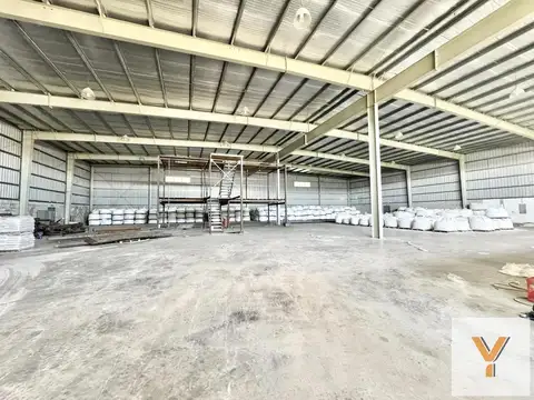 Depósito en venta - 2 Ambientes - Cañuelas