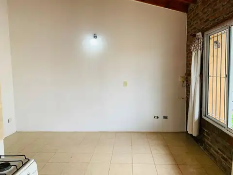 Departamento en Alquiler en Bella Vista, $ 380.000