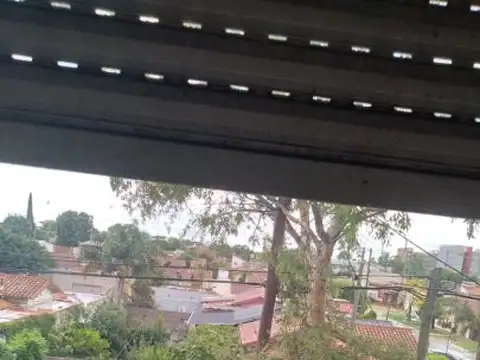 Departamento en Alquiler en Banfield, $ 360.000