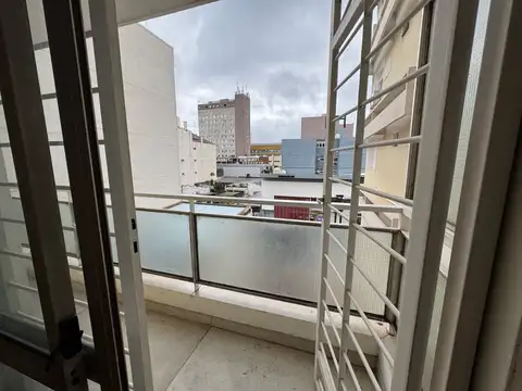 Departamento en Alquiler en Posadas, $ 700.000