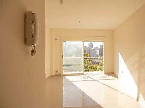 Av Gaona 3400, Piso 4