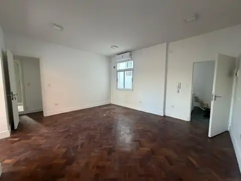 Depto Tipo Casa en Alquiler de 3 dormitorios