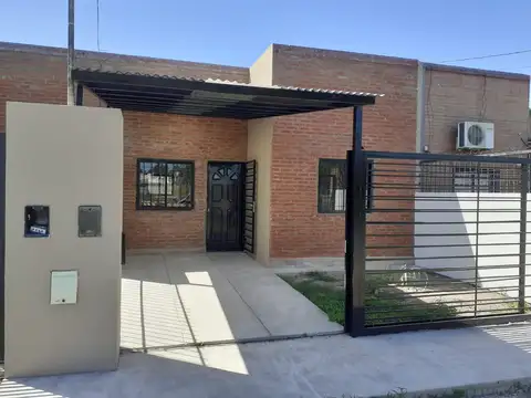 PH de 2 dormitorios con patio y cochera en venta en San Carlos sobre Calle 522 [Cod: 2852-478]