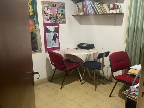 Casa 6 ambientes con 3 baños