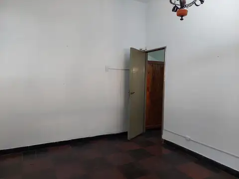 Depto Tipo Casa en Alquiler 55 años