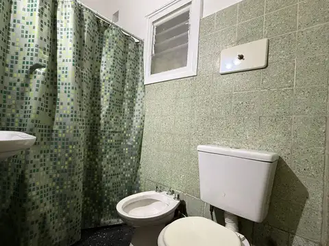 Depto Tipo Casa en Alquiler 67 años