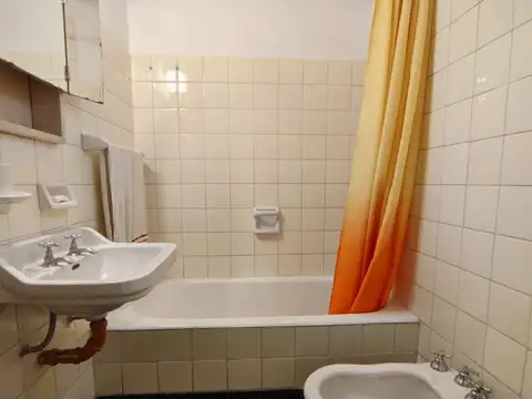 Departamento en Venta 57 años