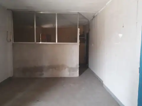 Local en Venta 60 años