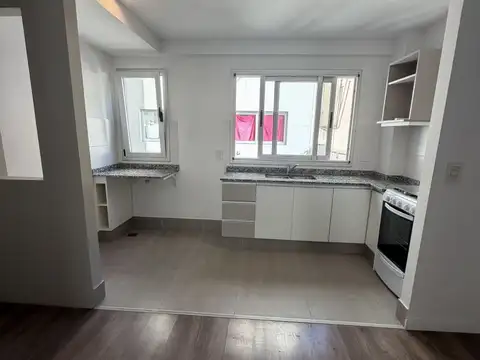 Departamento en Venta en Flores Sur, USD 119.500
