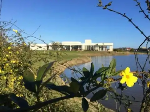 Terreno en Venta en Horizontes al Sur, USD 70.000