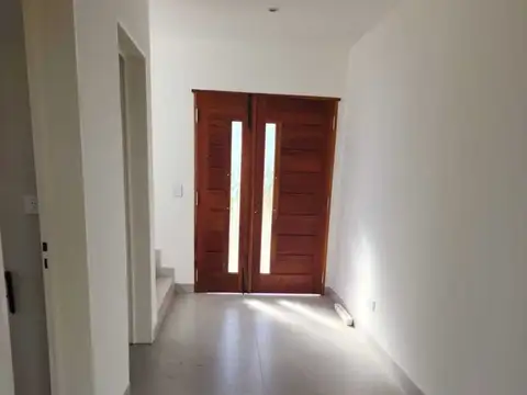 Casa en Alquiler de 3 dormitorios