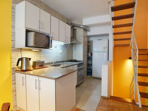 Depto Tipo Casa en Venta en Caballito, USD 185.000
