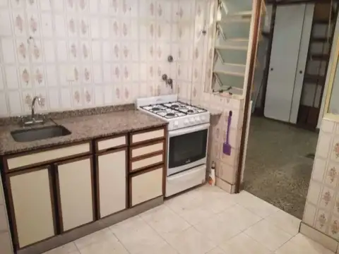 Muy buen 3 amb,+ amb. PB c/2 Patios, Amenabar y La Pampa, 69m²+19m² de Patio desc."Leer descripcion"