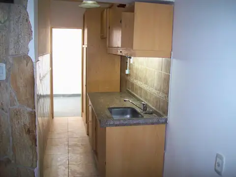 Depto Tipo Casa en Alquiler en Villa Ballester, $ 500.000