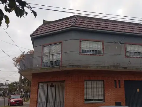 PH P.ALTA 3 AMBIENTES CON COCHERA, TERRAZA Y BALCON