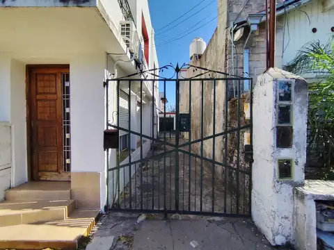 Carlos Tejedor 200